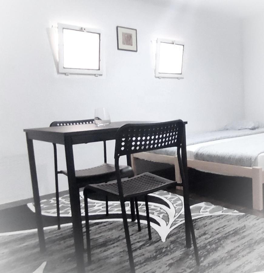 Farmhouse Studios Белград Экстерьер фото